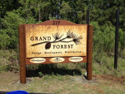 Sign Repairs by Identity Graphics